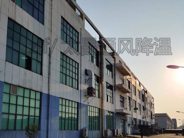為什么環(huán)保空調(diào)是廠房降溫常用設(shè)備呢？