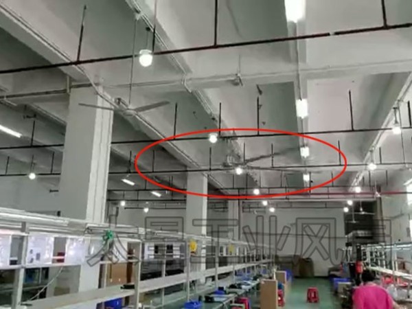 高大廠房車間通風(fēng)降溫，現(xiàn)在流行這樣裝，太實用了